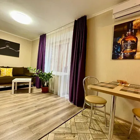 Cozy Apartments On Schmidta Street Винница Экстерьер фото